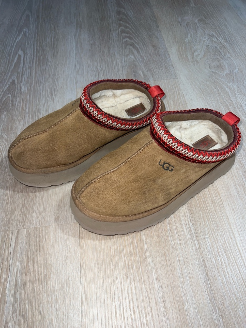 UGG Tazz Chestnut Suede Slip-On with Red Trim